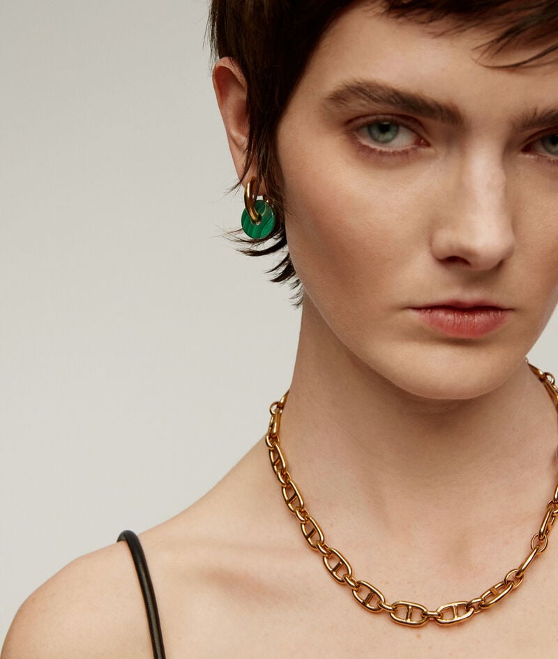 Pendientes de aro mediano de plata 925 bañada en oro amarillo de 18K con malaquita verde